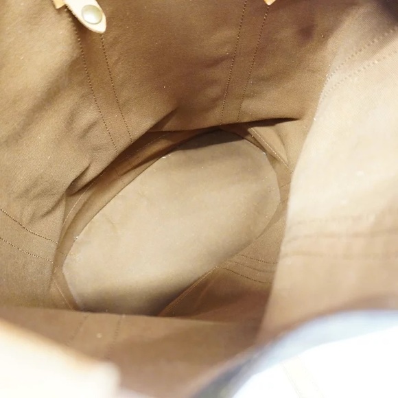 Authentic Louis Vuitton randonee backpack - Picture 6 of 9